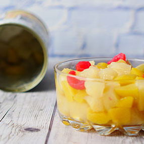 Gyümölcs konzervek Gyümölcs konzervek